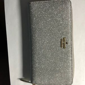 Kate spade wallet - brand new!!